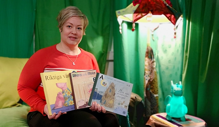 I sagostundens värld